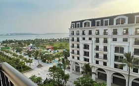 Elite Ha Long